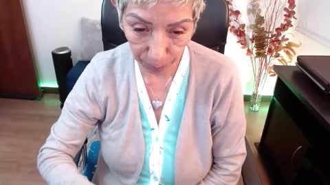Devora online show from 11/06/25, 12:33
