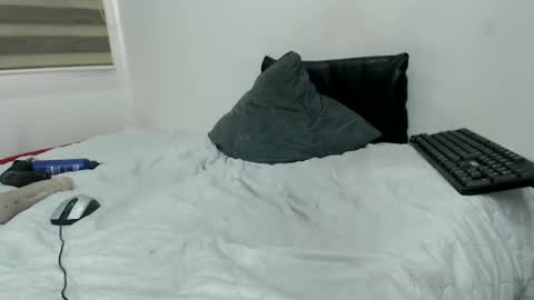 mommy26 online show from 02/08/25, 12:39