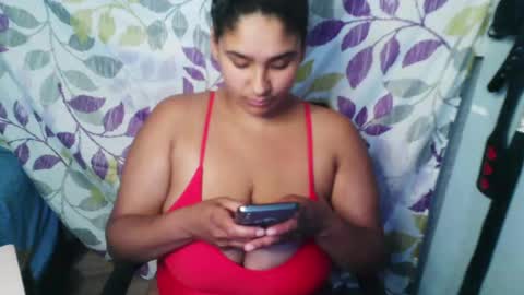 Mommy bubbles online show from 09/29/25, 01:22