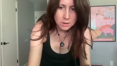 Snapshot of mommygoddessl chatting on 07/08/26, 08:02 Goddess L online show from 07/08/26, 08:02