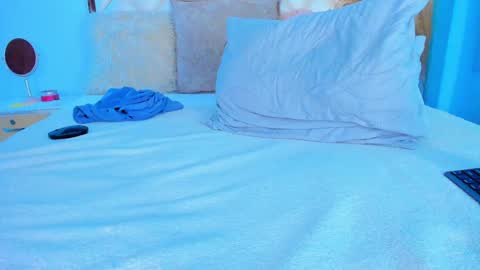 Kendall Evanz online show from 01/12/25, 12:07