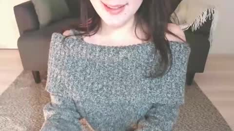 Momo online show from 12/14/24, 02:23