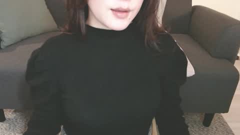 Momo online show from 02/03/25, 01:19