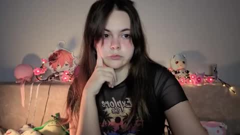 Momo online show from 02/27/26, 11:10