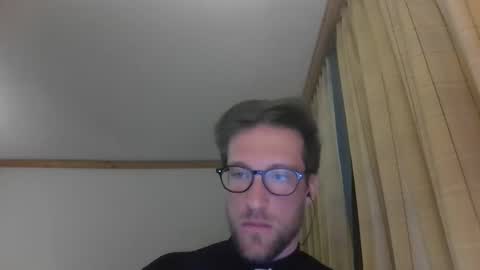 moms_little_monster online show from 11/24/25, 09:47