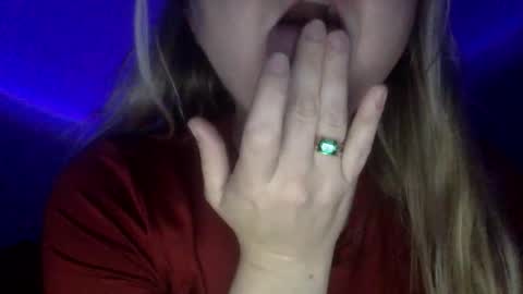 momylover_ online show from 04/26/26, 04:32