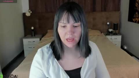 mon1ca_jones online show from 02/19/26, 08:32