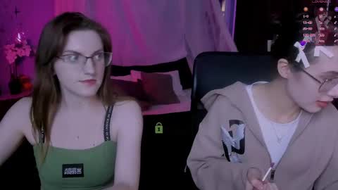 Mona  online show from 04/20/26, 07:04