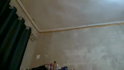 mona online show from 12/15/25, 02:49