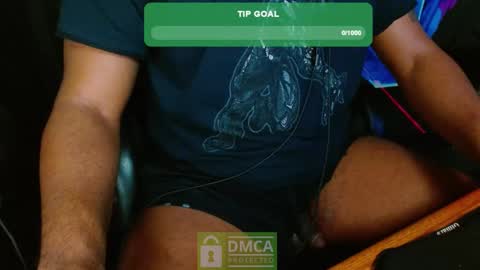 Snapshot of moneyshotxxx90 chatting on 12/08/24, 02:39 MoneyshotXXX online show from 12/08/24, 02:39