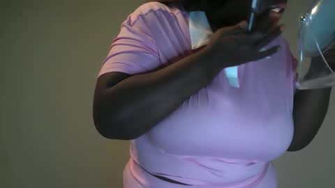 moni_simone online show from 06/02/26, 12:45