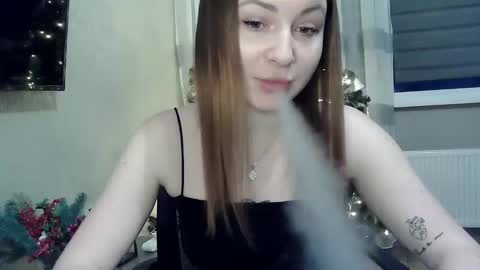 monica_211 online show from 12/22/24, 02:27
