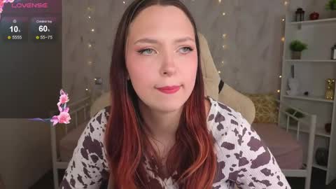 Snapshot of monica__queen chatting on 06/03/26, 05:32 Monica online show from 06/03/26, 05:32