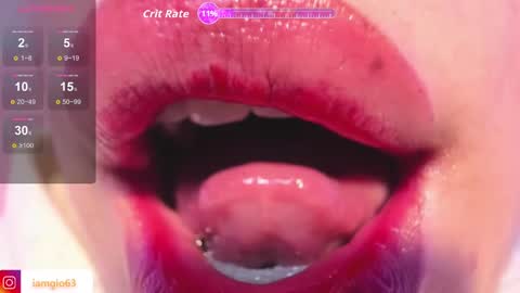 Snapshot of monica_amberr chatting on 10/16/25, 03:51 I am Gio online show from 10/16/25, 03:51