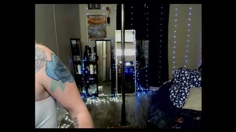 Monica online show from 01/12/26, 07:19