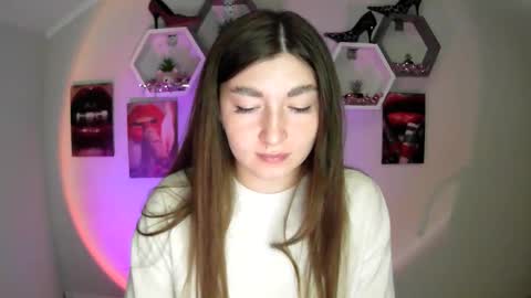 sweet girl and shine body online show from 09/13/25, 06:13