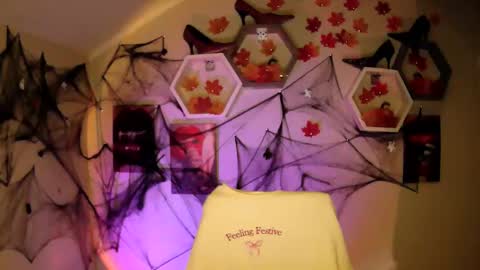 sweet girl and shine body online show from 10/02/25, 06:53