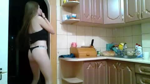 Monica online show from 04/27/26, 08:51