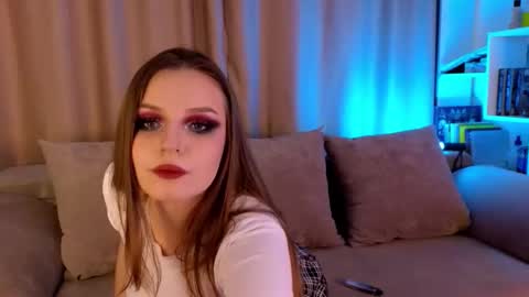 Snapshot of monicaerotic chatting on 12/15/25, 04:17 Monica erotic mmm online show from 12/15/25, 04:17