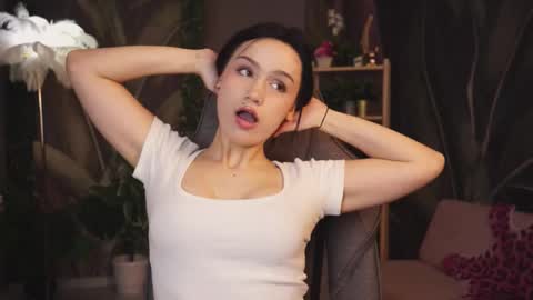 Snapshot of monicafarmer chatting on 05/15/26, 10:50 monica online show from 05/15/26, 10:50