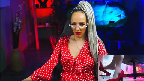 Monika online show from 01/30/25, 06:21