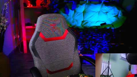 Monika online show from 01/31/25, 06:36