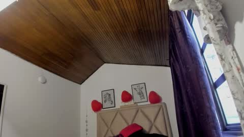 Mony online show from 02/18/26, 12:12