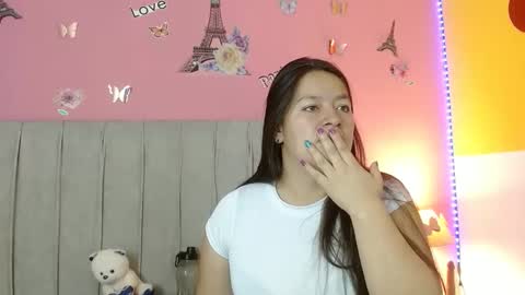 monickhot303av online show from 09/19/25, 04:03