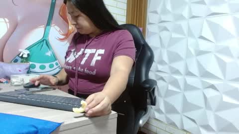 monickhotpri online show from 05/23/26, 05:45