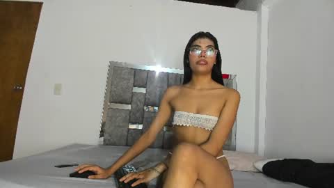 Monica  online show from 07/03/26, 08:37