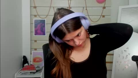 Monika online show from 02/23/25, 04:35