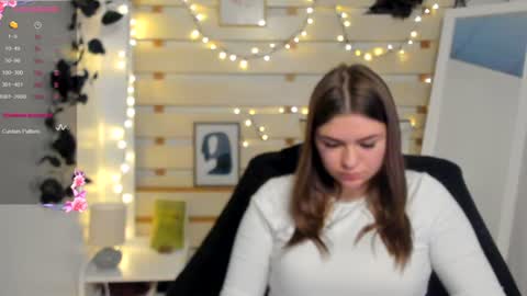 Monika online show from 03/12/26, 10:54