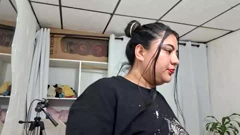 monikk__harrison online show from 03/19/26, 12:36