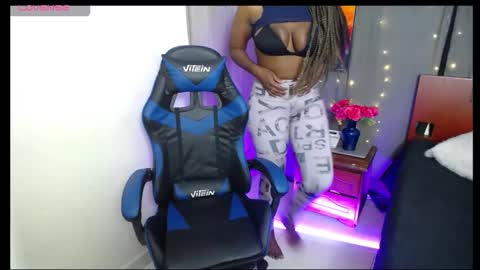 monique78854192 online show from 03/10/26, 01:05