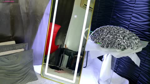 Ask me online show from 02/03/25, 09:08