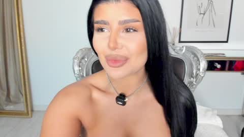 Alessia online show from 02/11/26, 08:58