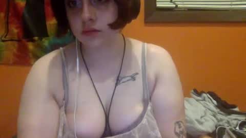 moniqueisalovergirl online show from 05/18/26, 02:18