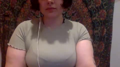 moniqueisalovergirl online show from 05/19/26, 01:44