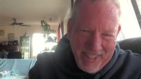 Monkee Dance online show from 12/15/24, 08:25