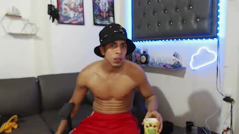 simon dice online show from 02/08/25, 03:53