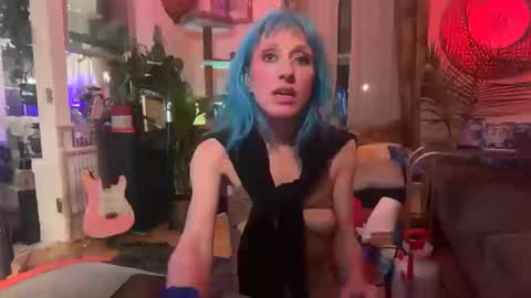 Monosyllable online show from 10/10/25, 06:01