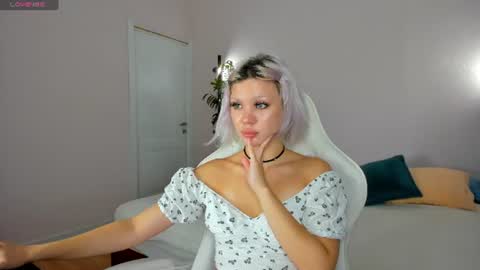 Snapshot of monro_doll chatting on 07/31/26, 08:58 MONRO online show from 07/31/26, 08:58