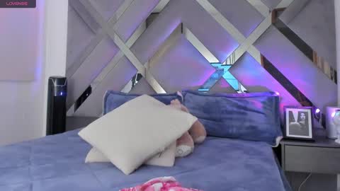 Marilyn online show from 03/04/25, 04:27