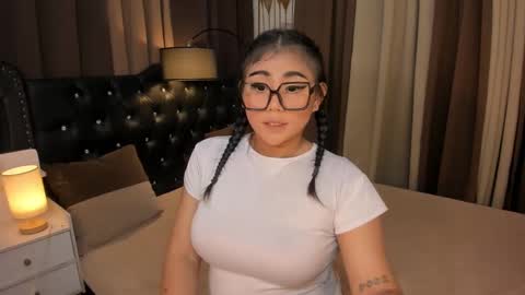 Snapshot of monstrouscockdivaontop chatting on 12/07/24, 06:43 Ruthie online show from 12/07/24, 06:43