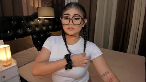 Snapshot of monstrouscockdivaontop chatting on 12/11/24, 10:03 Ruthie online show from 12/11/24, 10:03