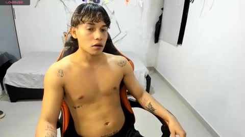 montes_juan online show from 10/18/25, 03:31