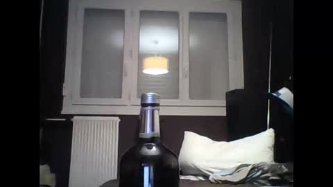 montmasse online show from 04/25/26, 09:01