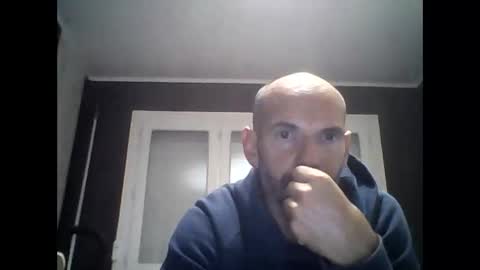 montmasse online show from 05/04/26, 09:00