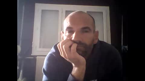 montmasse online show from 05/06/26, 02:33