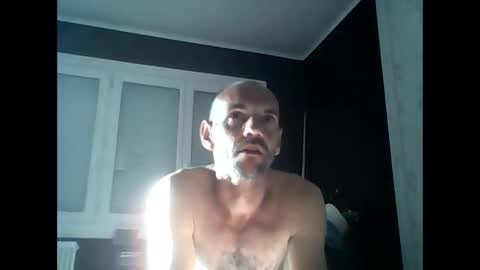 montmasse online show from 05/26/26, 06:15